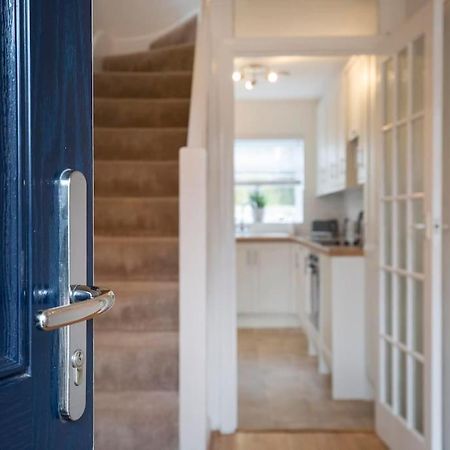3 Bed House/Garden/Wi-Fi/Parking/Central Location Villa Guildford Eksteriør billede